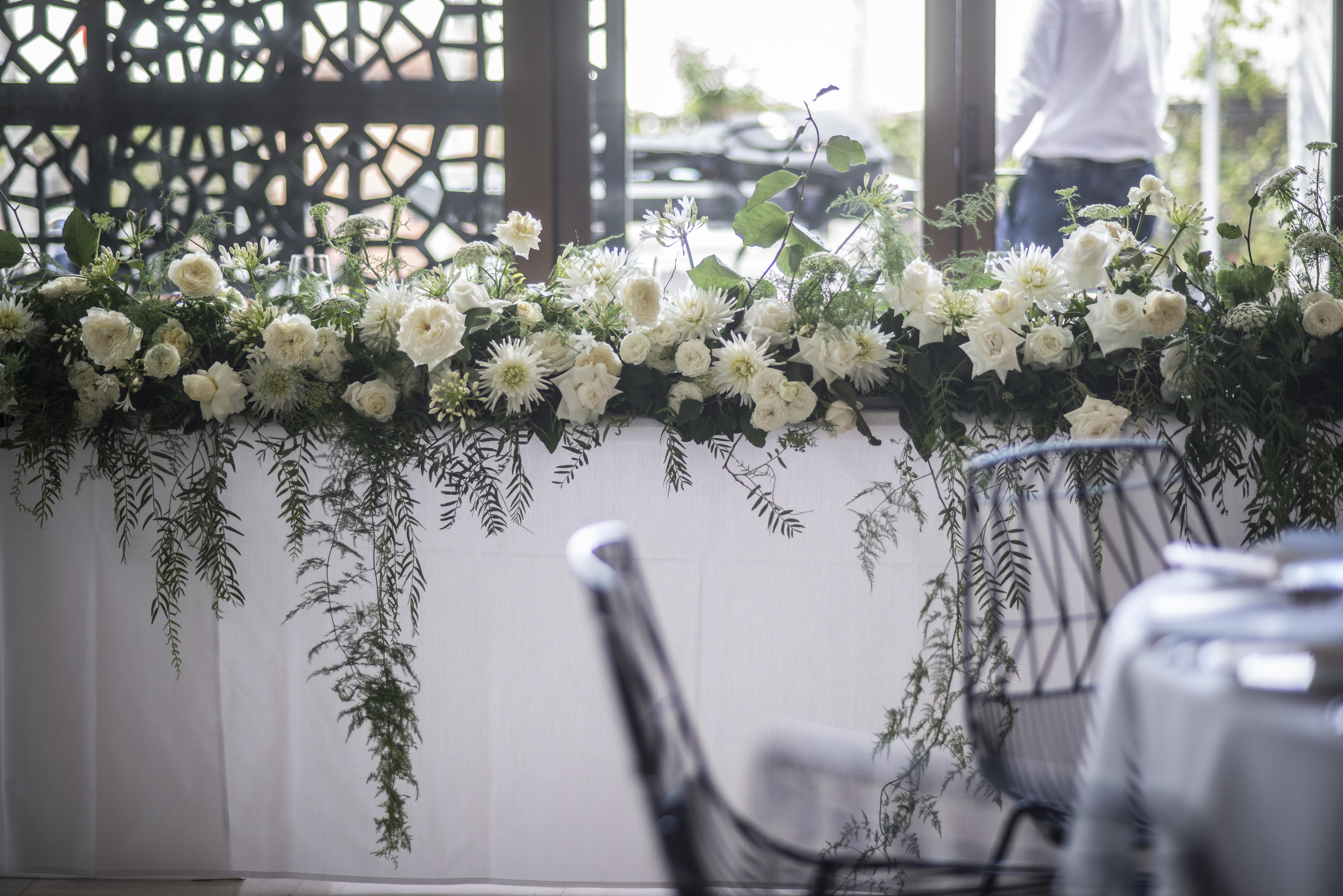 Lush Summer bridal table garland