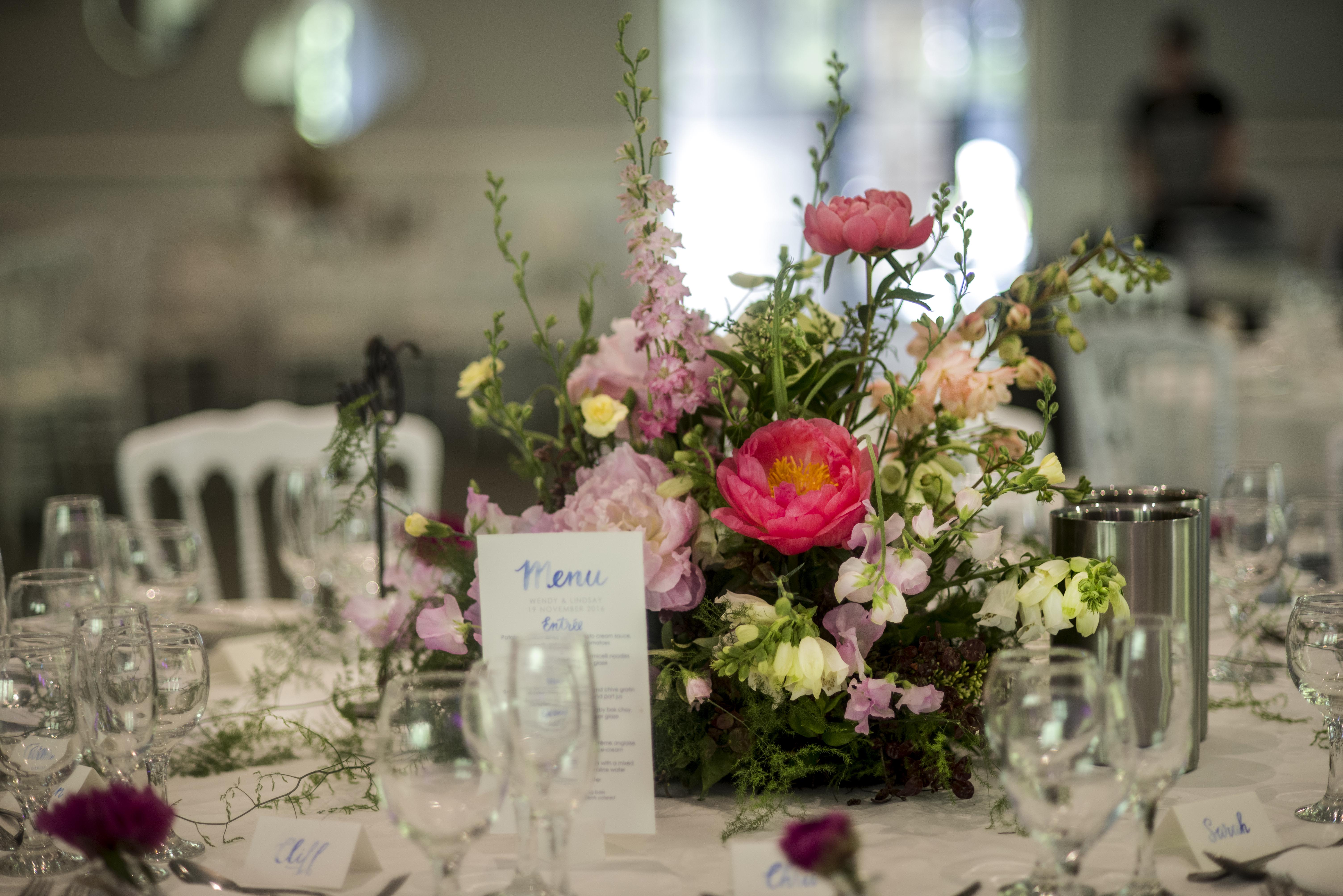 Spring garden table arrangements