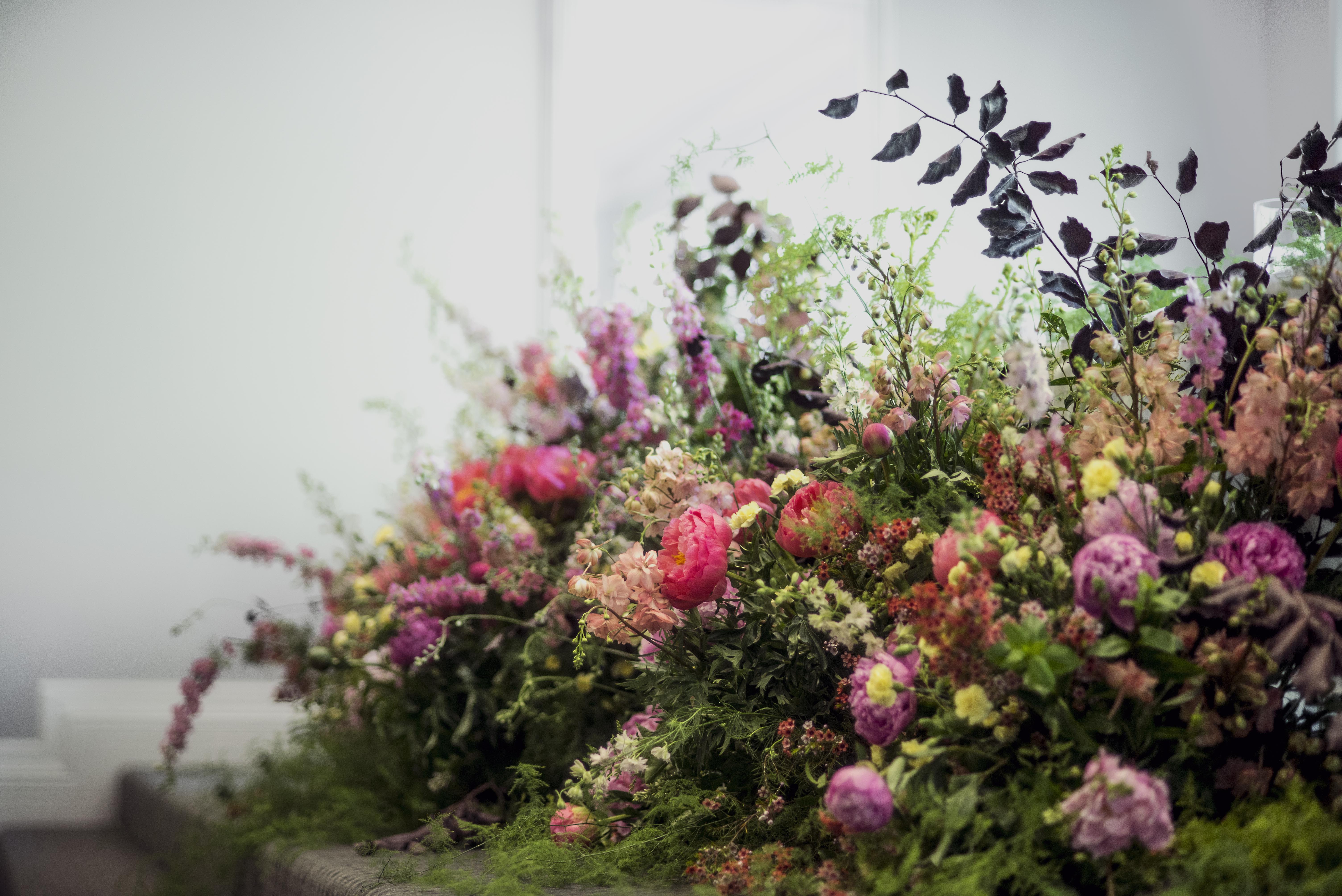 Bridal table garden instillation