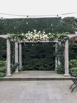 Quat Quatta ceremony flowers