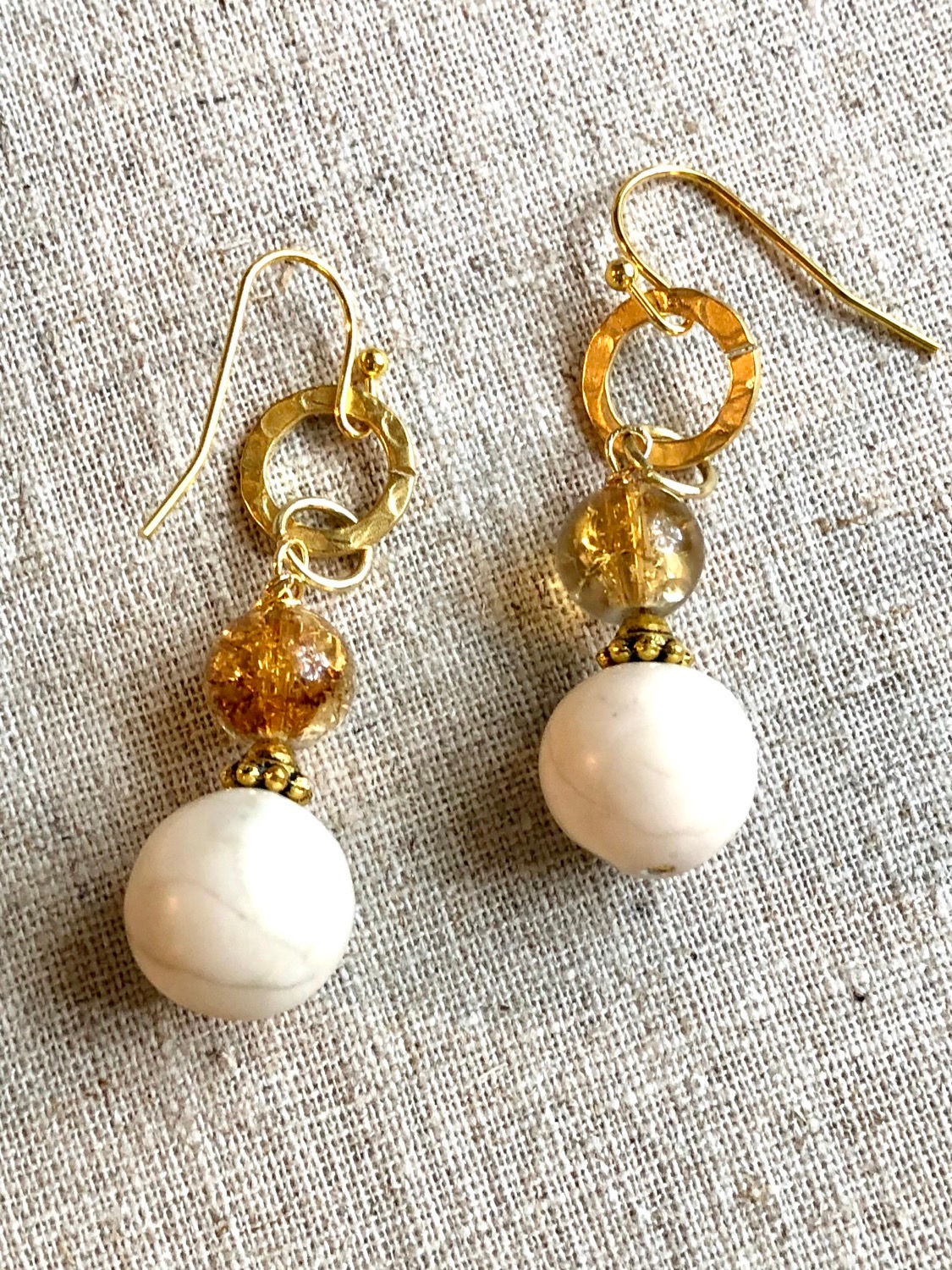 River Stone Dazzle earrings