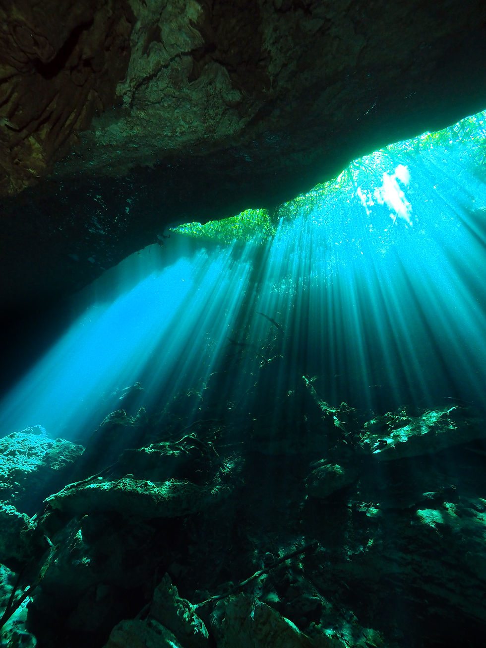 Underwater sunrays at the entrance