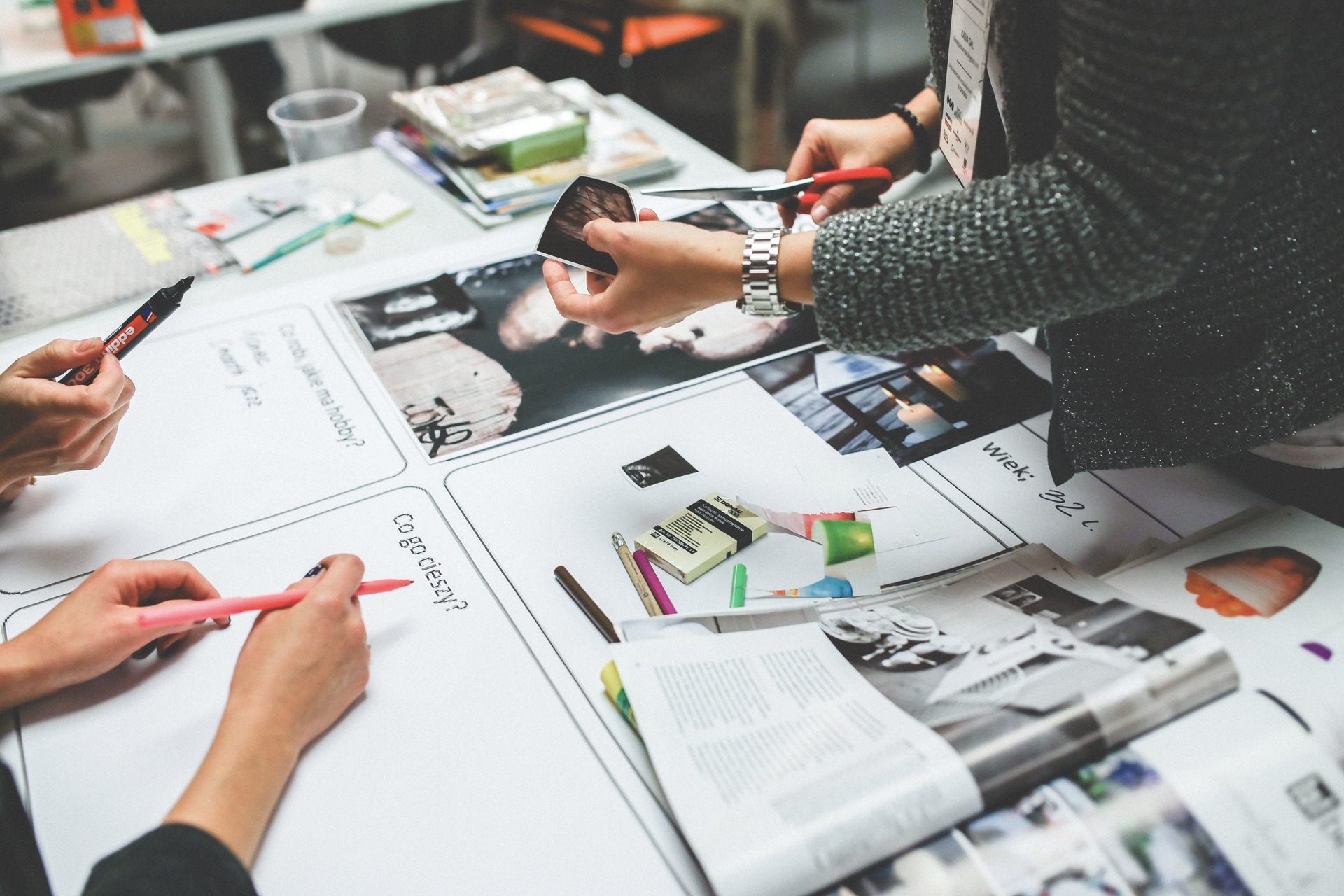 7 Reasons why we still need great stationery in advertising content media