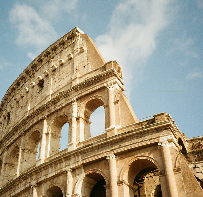 mariya-oliynyk--dRwjHB51z0-unsplash.jpg