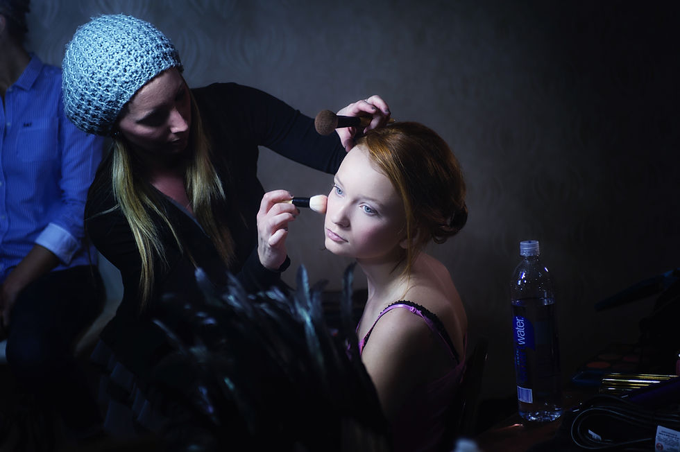 Artista de maquillaje de fantasía