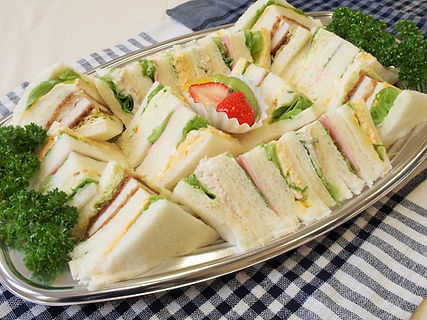 おいしいケーキとパンの店|パーティーサンド C.jpg