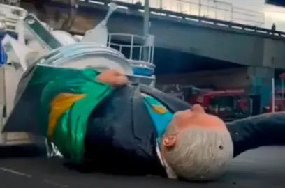 Governo Lula teme desgaste prolongado depois de derrota no
Carnaval