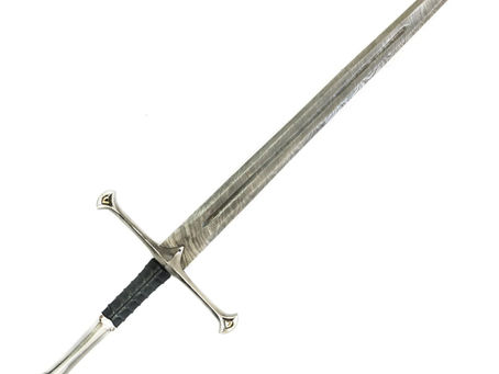 Bastard Swords: Unleashing the Versatile Power of Medieval Mastery