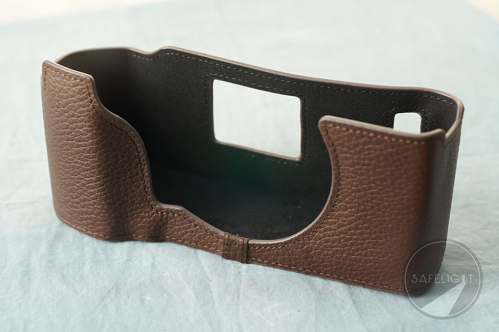 Thumbnail: HASSELBLAD XPAN LEATHER HALF CASE