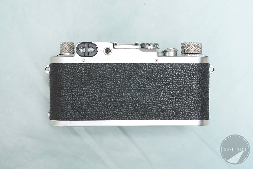 Thumbnail: LEICA IIIF + LEICA SUMMITAR 50/2