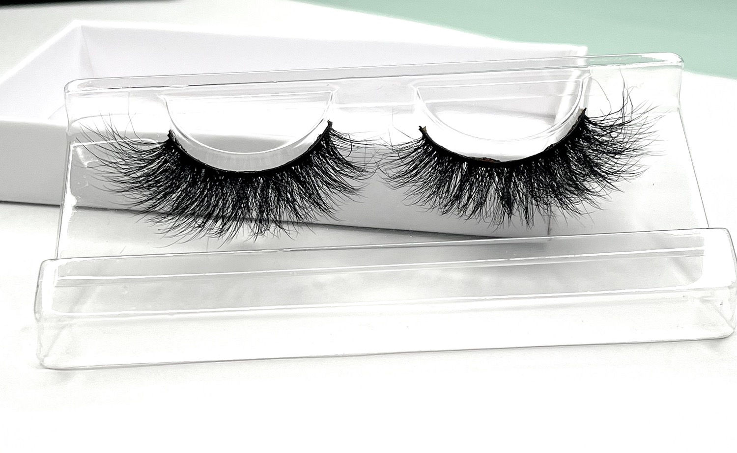 Lux 3D Mink Lashes- Glam