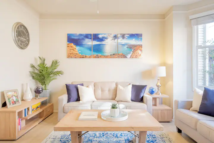 Cottage by San Diego