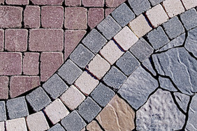 TERRASSEMENT DURAMAX Installation pavé uni, Longueuil, Quebec, Canada.