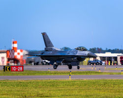 F-16 - 2018 Sample
