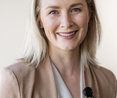 Dr Natalie Graves