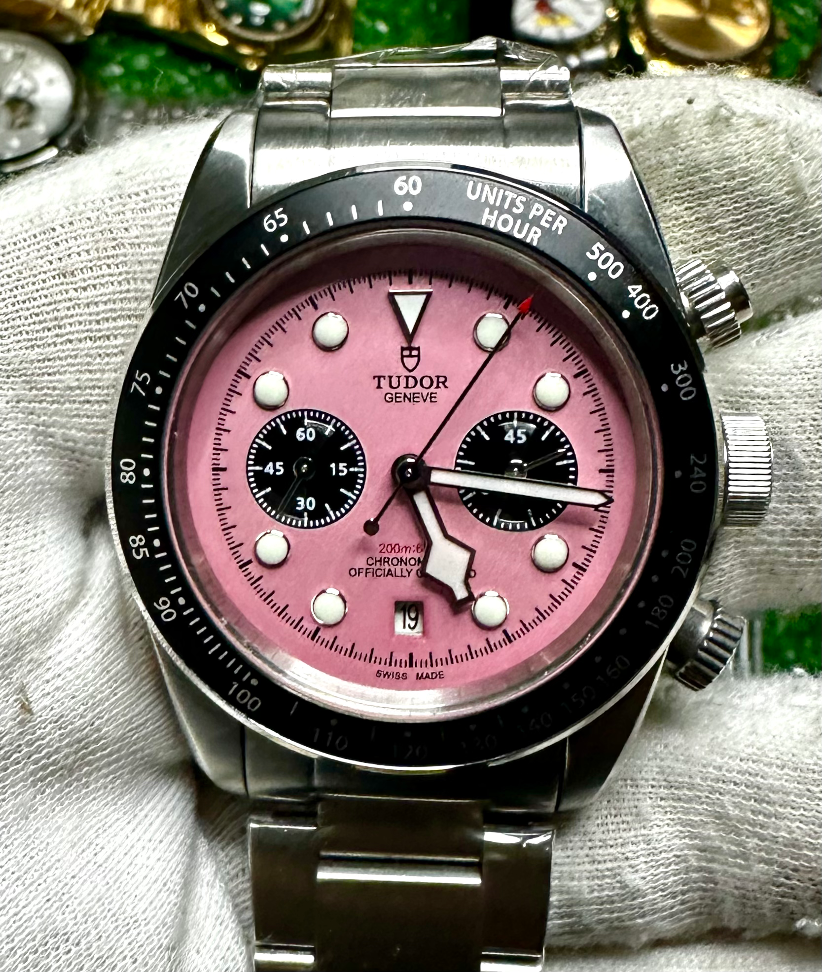 Black bay pink 