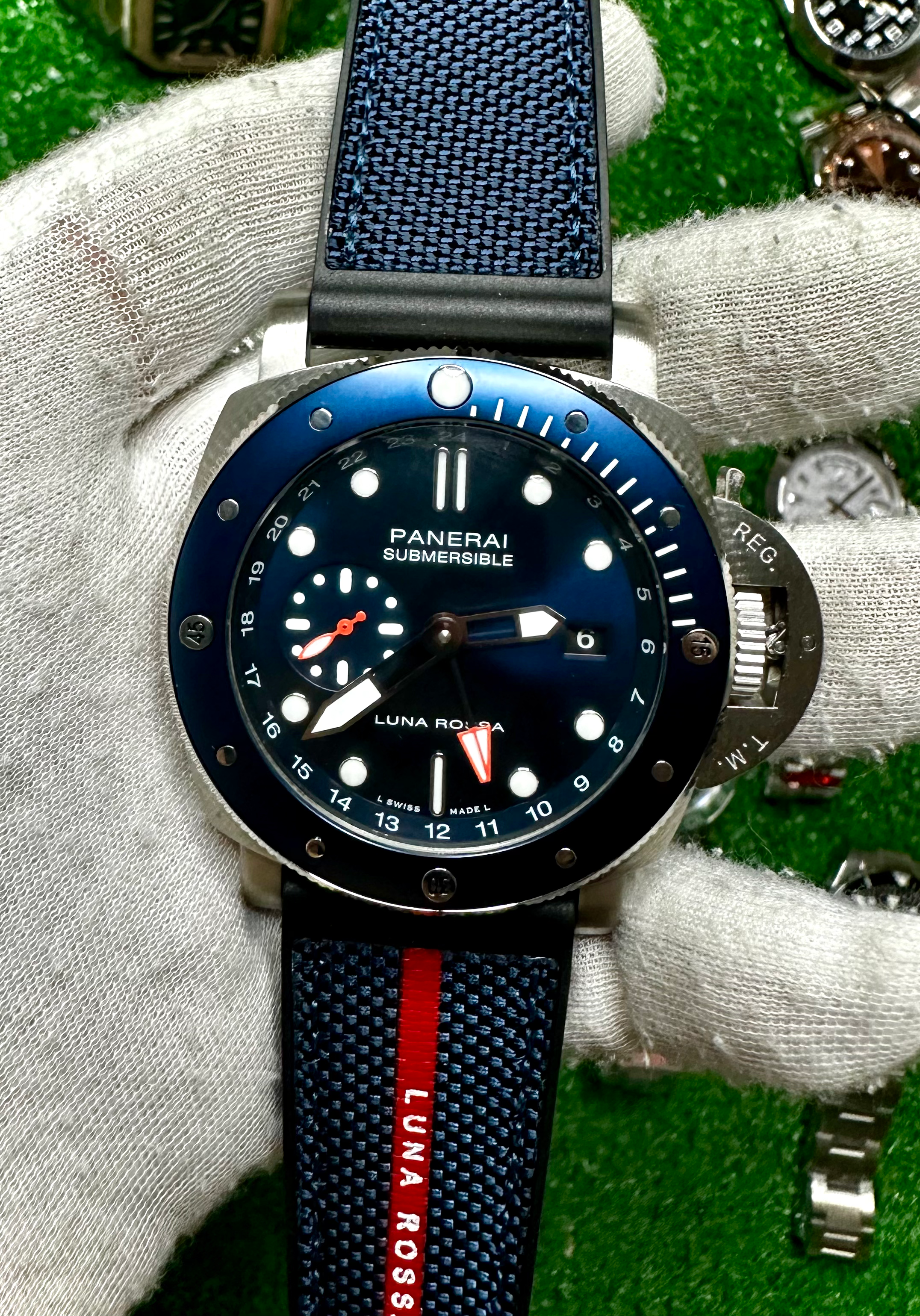 Submersible luna rossa edition 