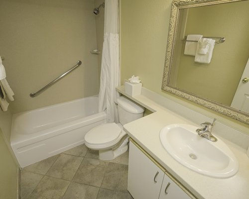 tjc-bathroom.jpg