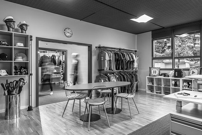 Locaux Importexa - Lutry, La Conversion