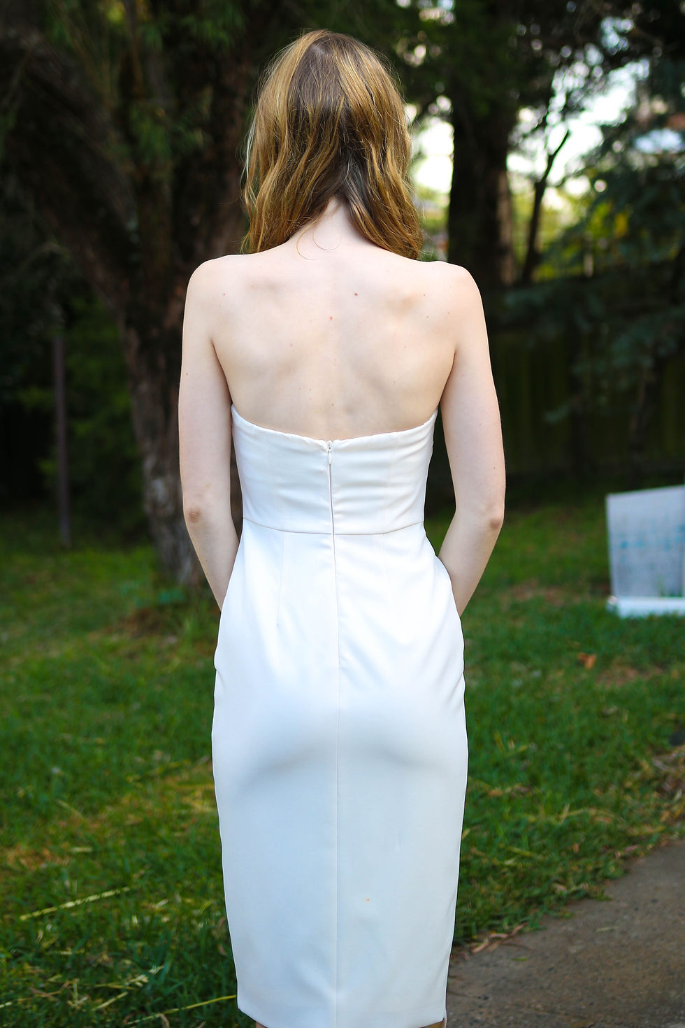 Thumbnail: White Strapless Sheek Dress