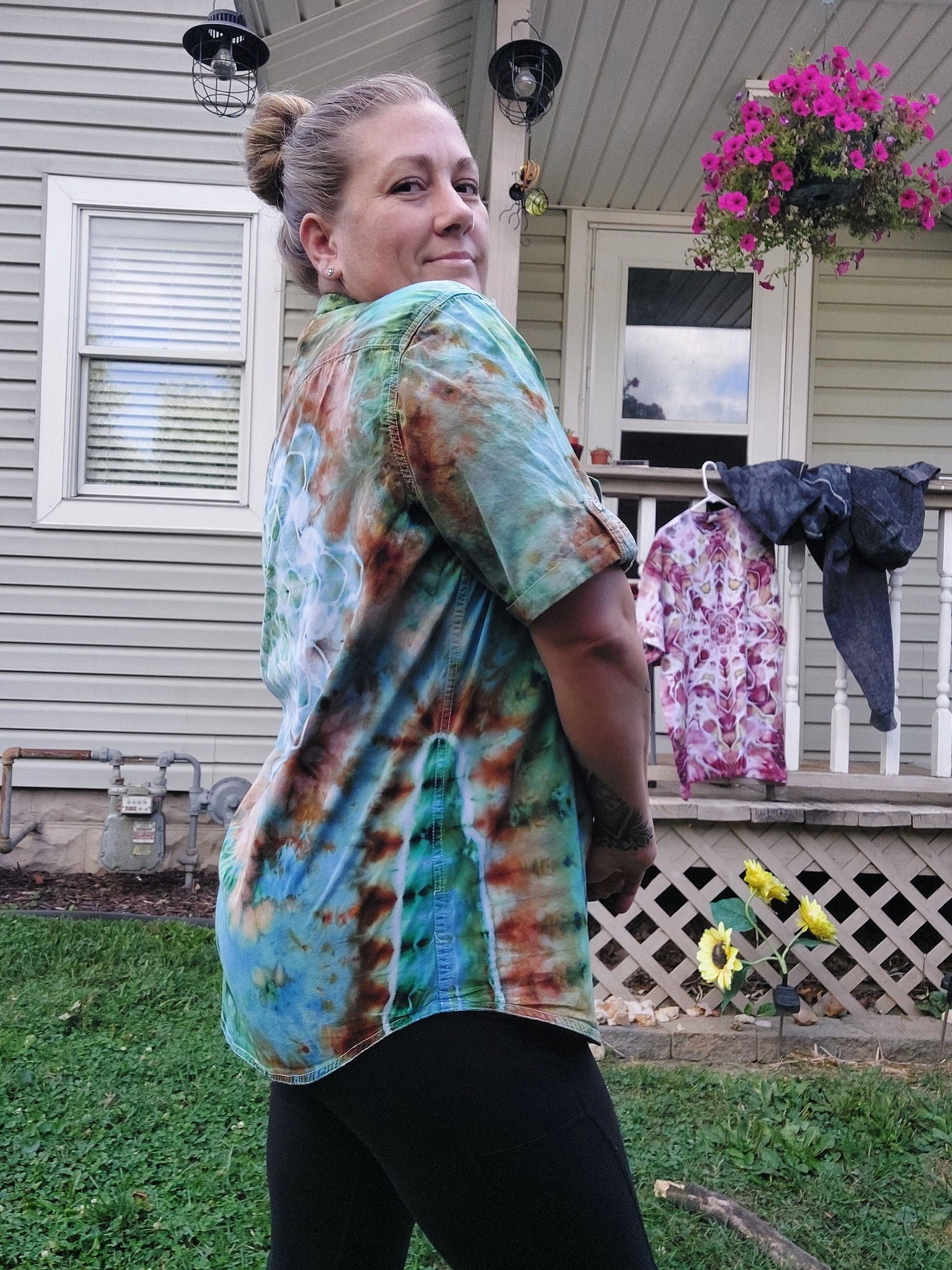 Size Large Button-up Polo