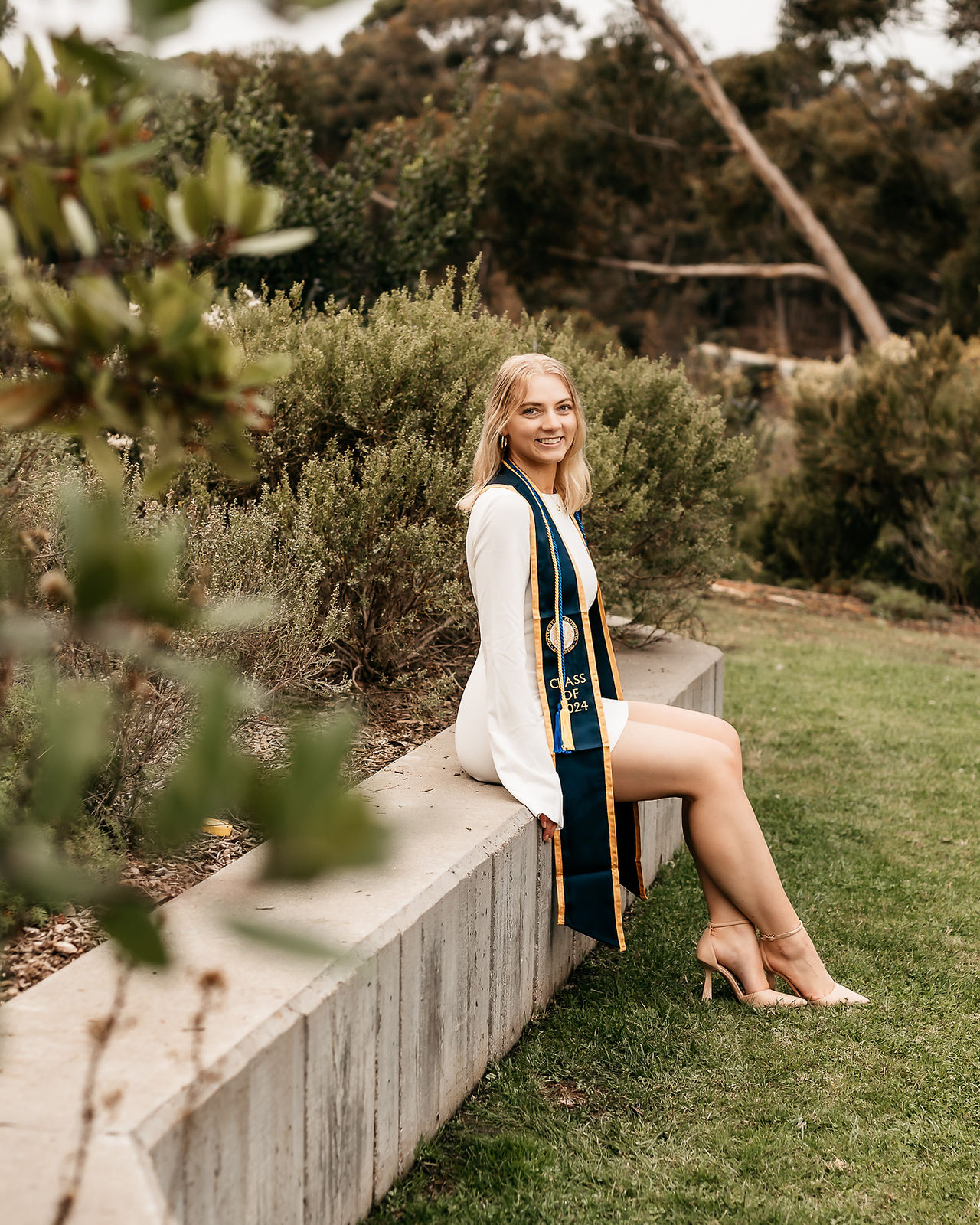 Senior portraits on the beach in San Diego
