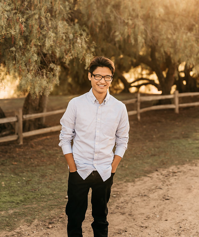 Senior photo shoot San Diego