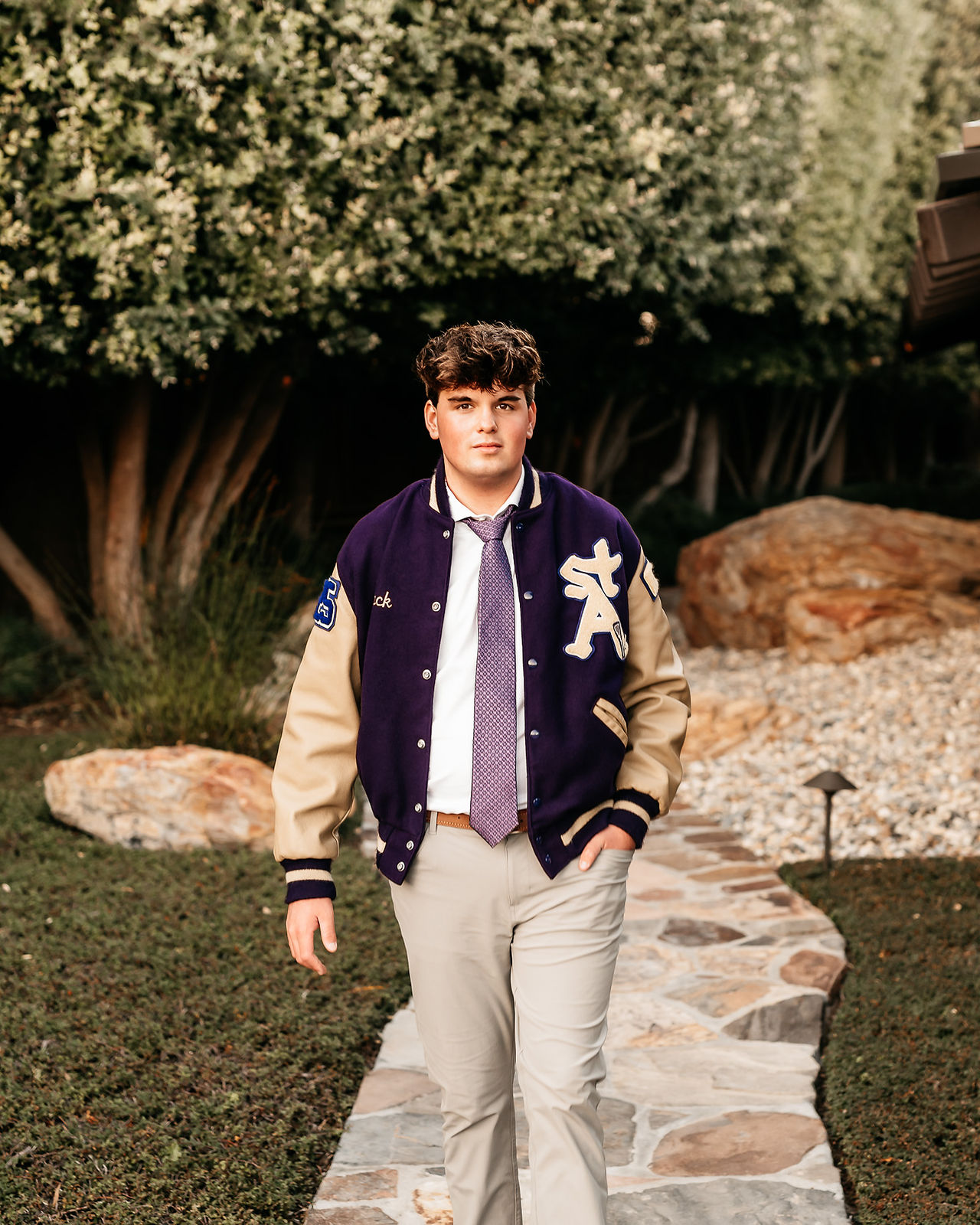high school senior boy senior photographer