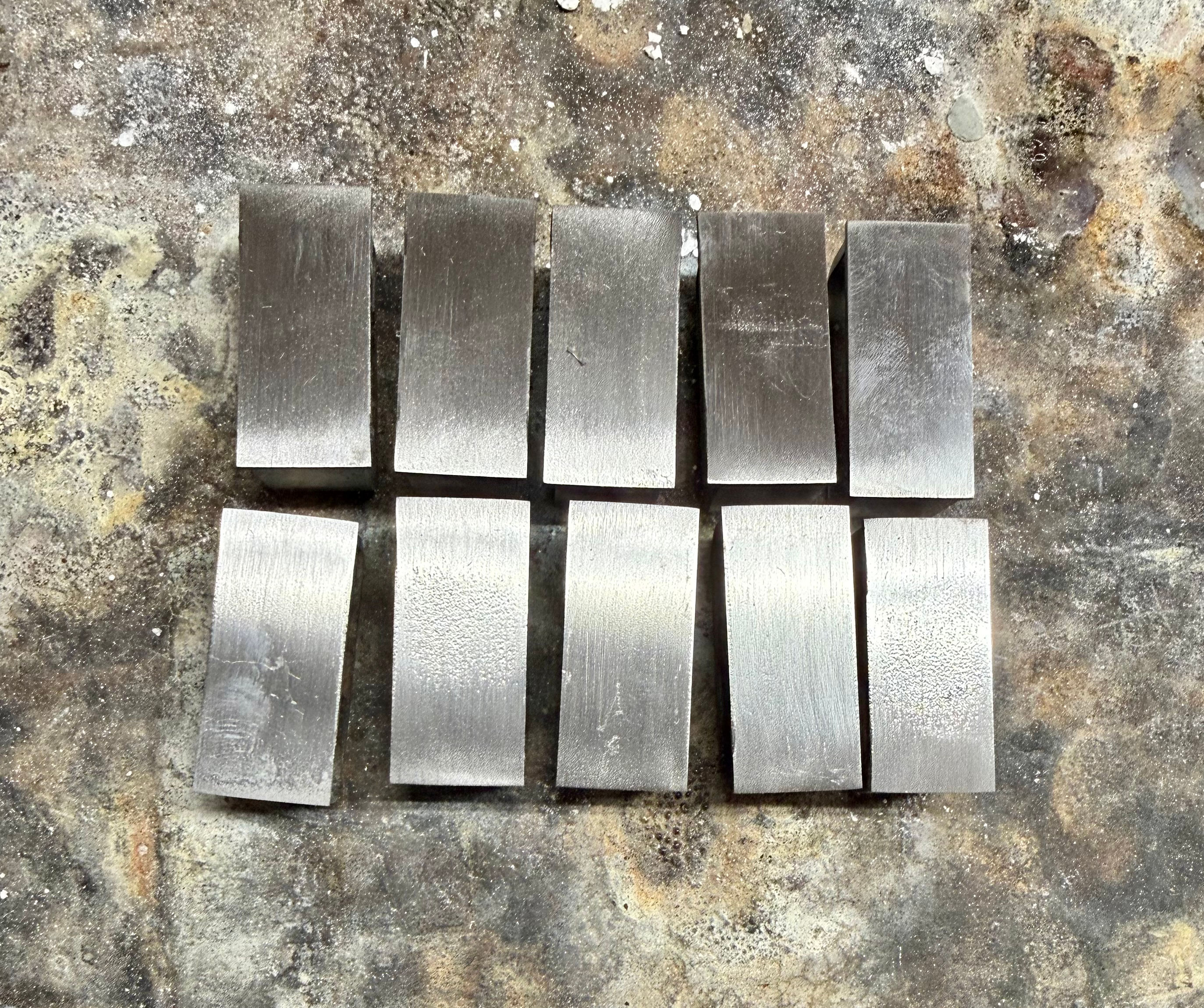 1.5 Steel buckle keepers (lots of 10)