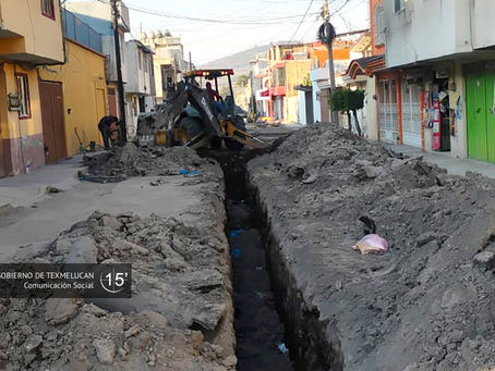 Rehabilita Sosapatex red de drenaje en calle Mariano Escobedo de Texmelucan