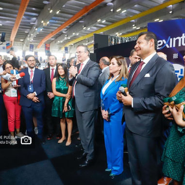 Juntos, gobierno federal y estatal fortalecen industria textil con seguridad y promoción