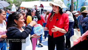Lupita Martínez recorre comunidades para celebrar a las madres de Quecholac