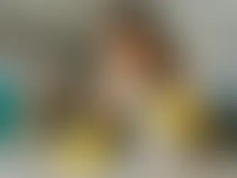 Temizlik takıntısı olan kadın görseli