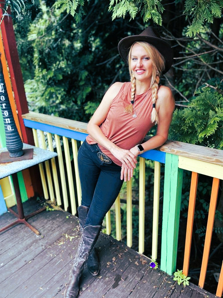 Erin James Morgan Inn 2025