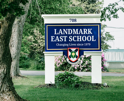 Landmark East -39_edited.jpg