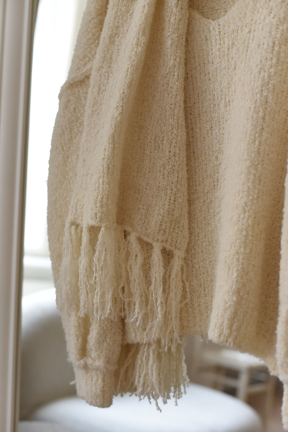 Miniatura: MIK - Jana Mikešová – Šála s třásněmi - bouclé