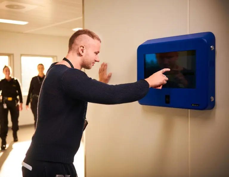 Unilink Prisoner on touch screen.webp