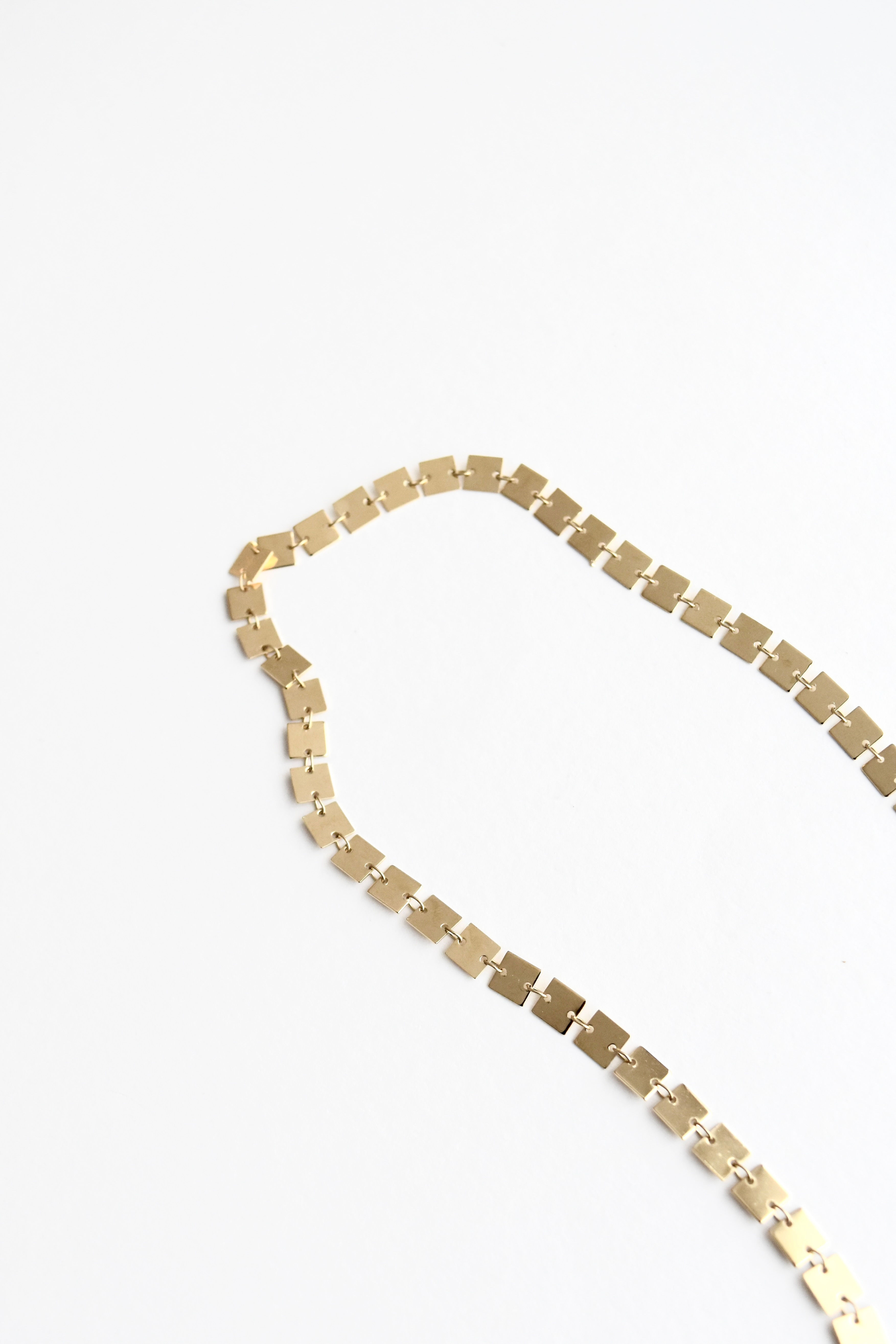 Les Essentiels - Collier - Chaine carrée