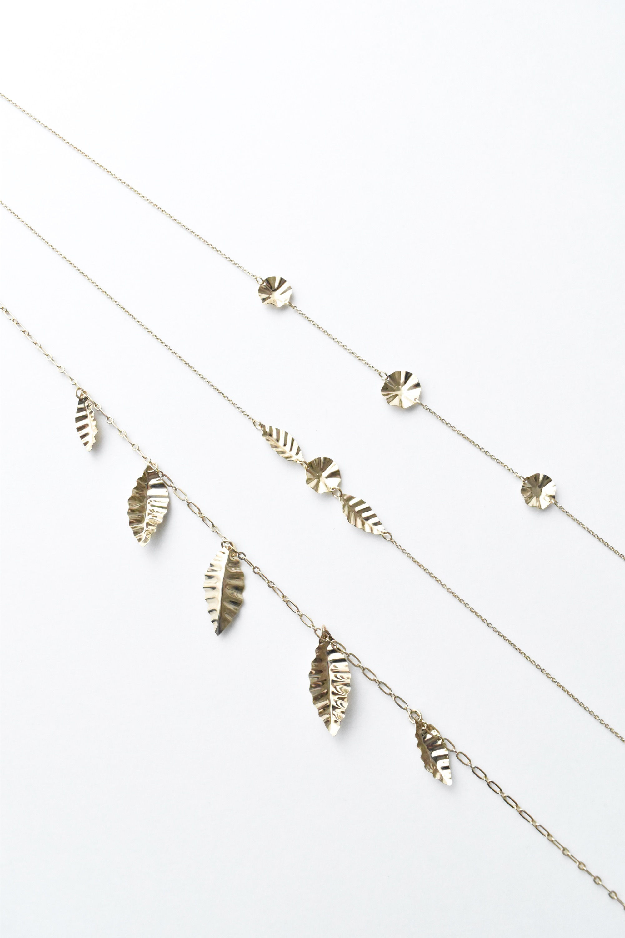 Éclat du jour - Collier - PÉTALE deux FEUILLES