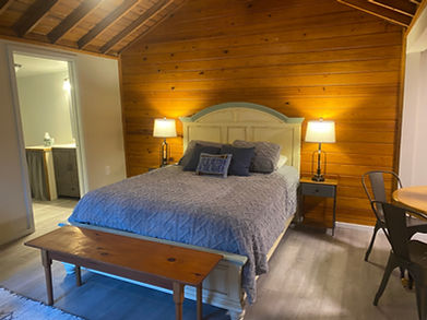 Cabin 1.jpg