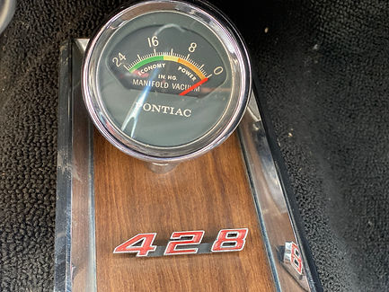 1967-pontiac-2-2-catalina (47).jpg