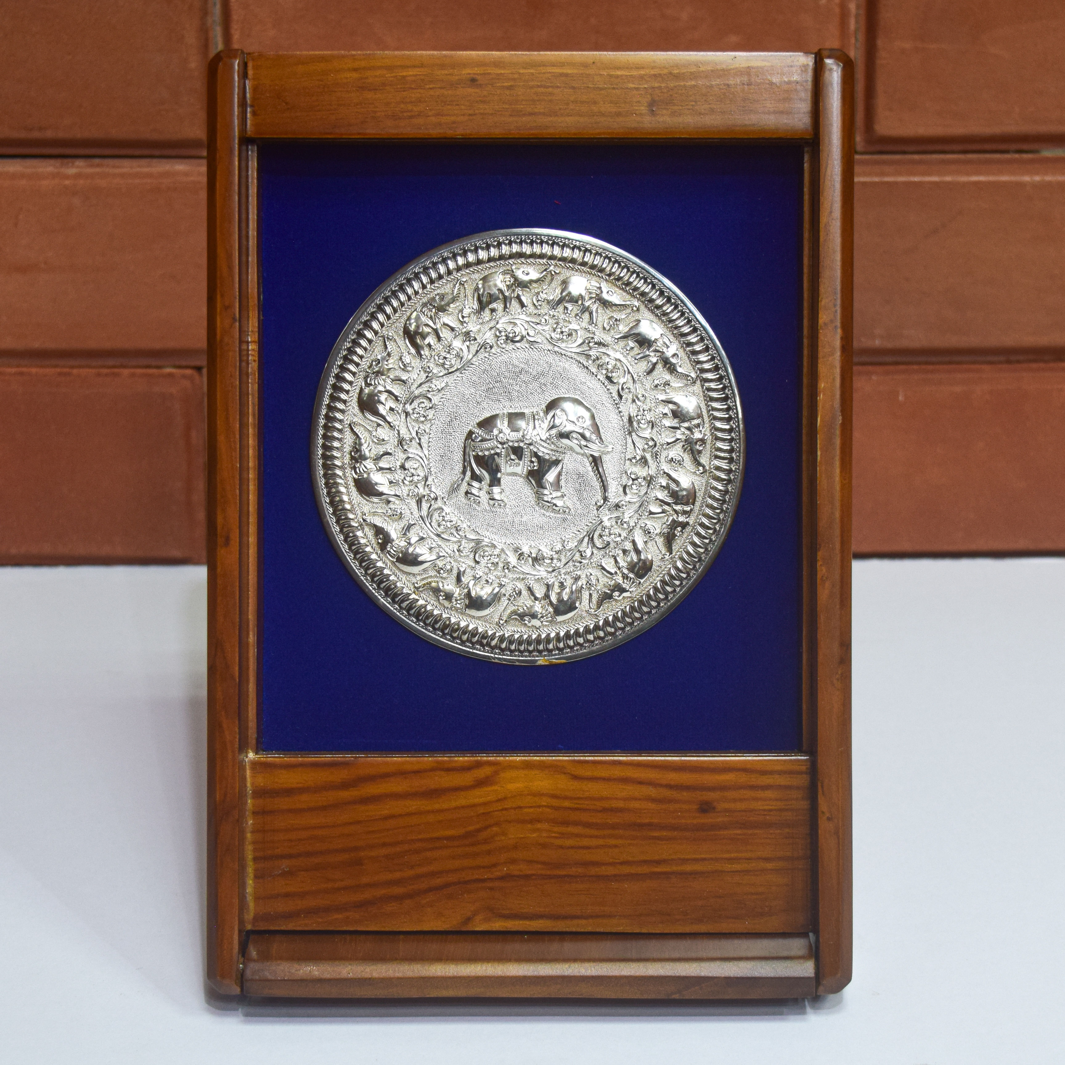 Sterling Silver Elephant Plaque Front View Dienge Corporate Gift Sri Lanka