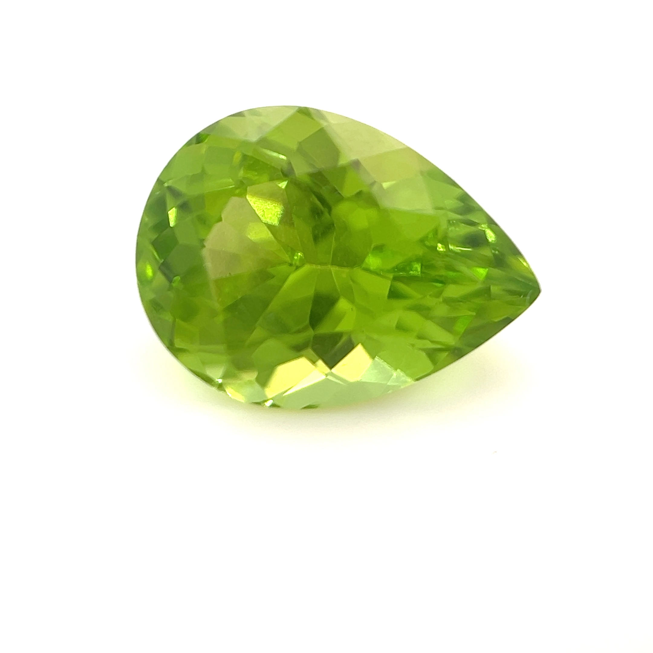 Peridot 3.45 cts. 11.3 x 8.4mm, pear