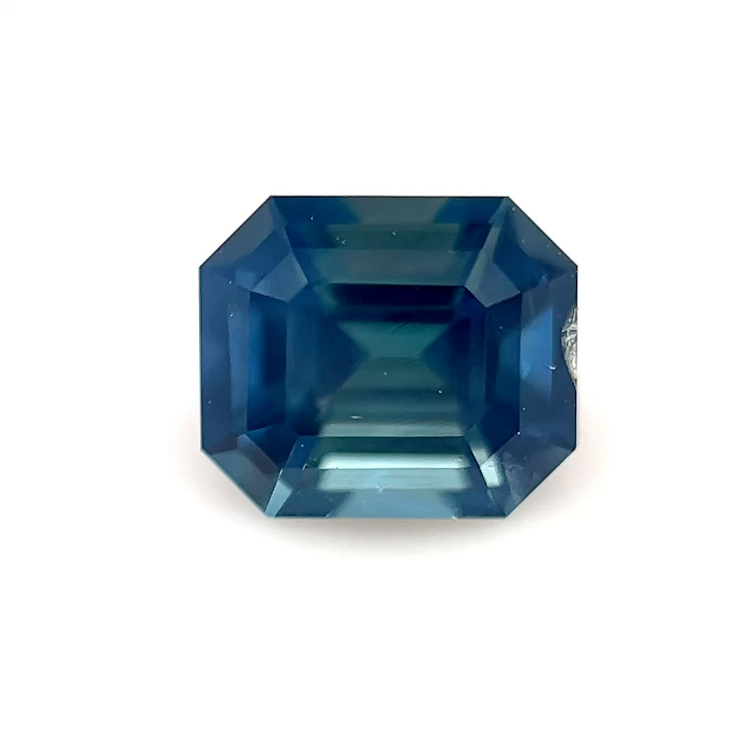 Teal Sapphire 0.97 cts. 5.7 x 4.9mm, emerald