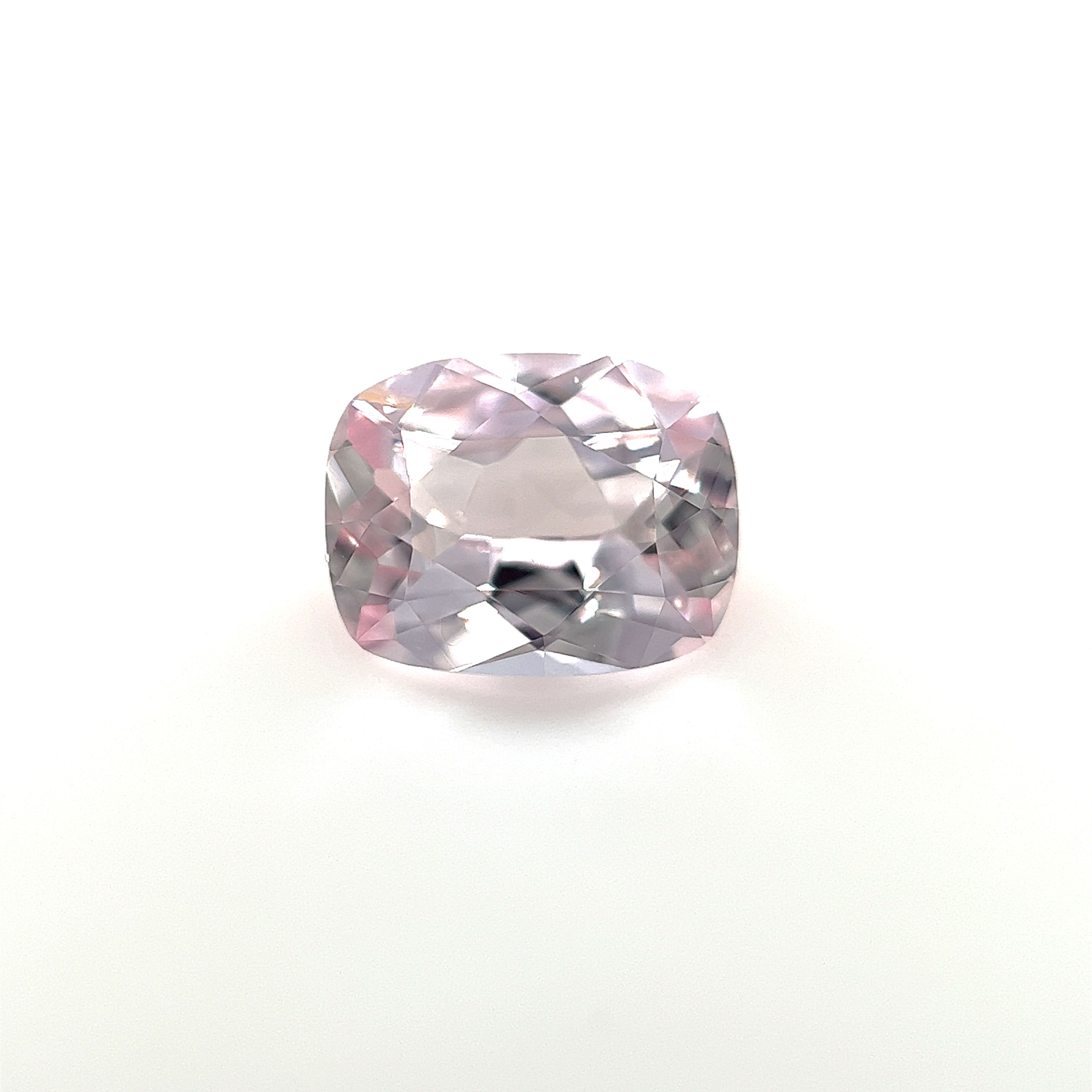 Pink Sapphire 1.01 cts. 6.9 x 5.3mm, cushion