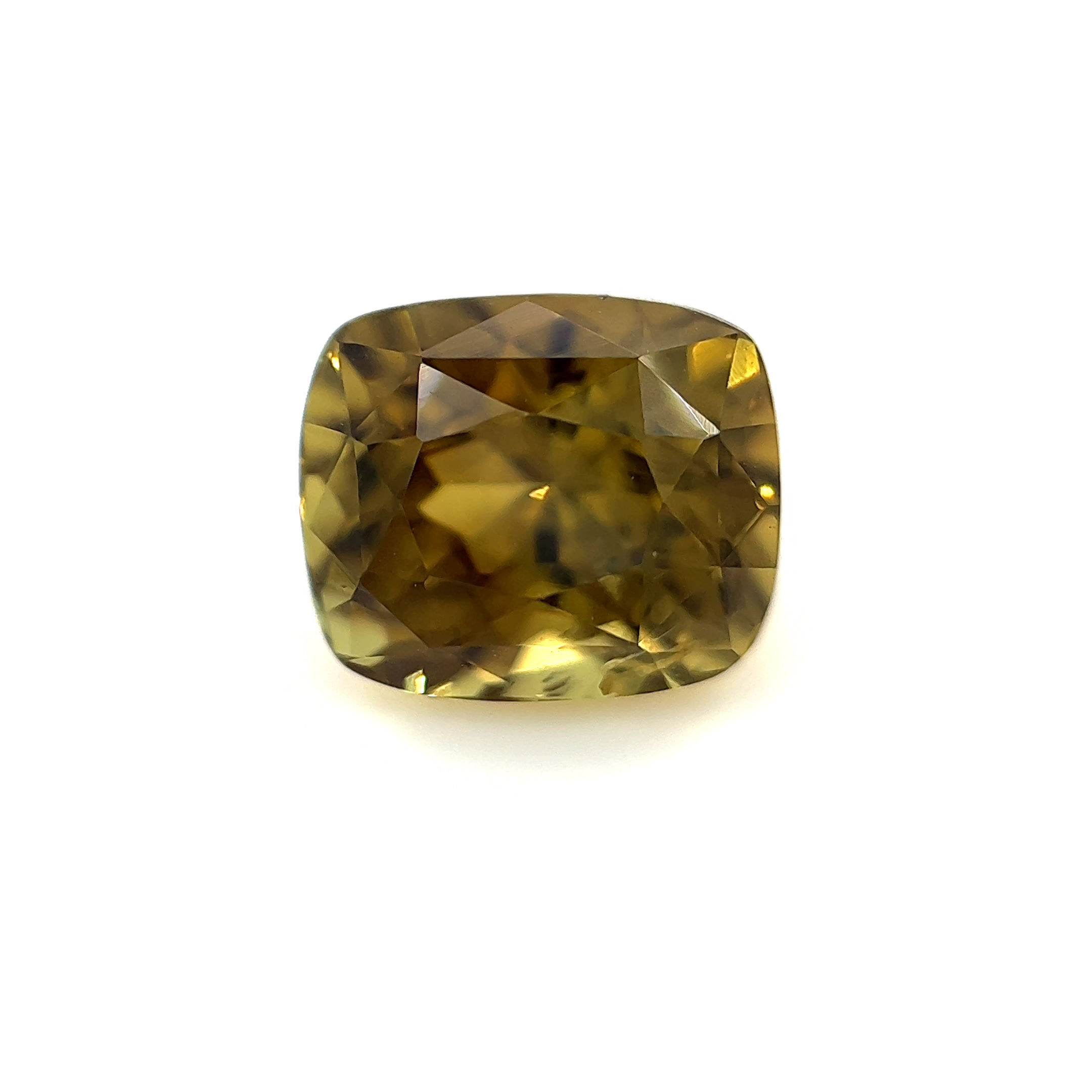 Chrysoberyl 3.55 cts. 7.3 x 8.6mm, cushion