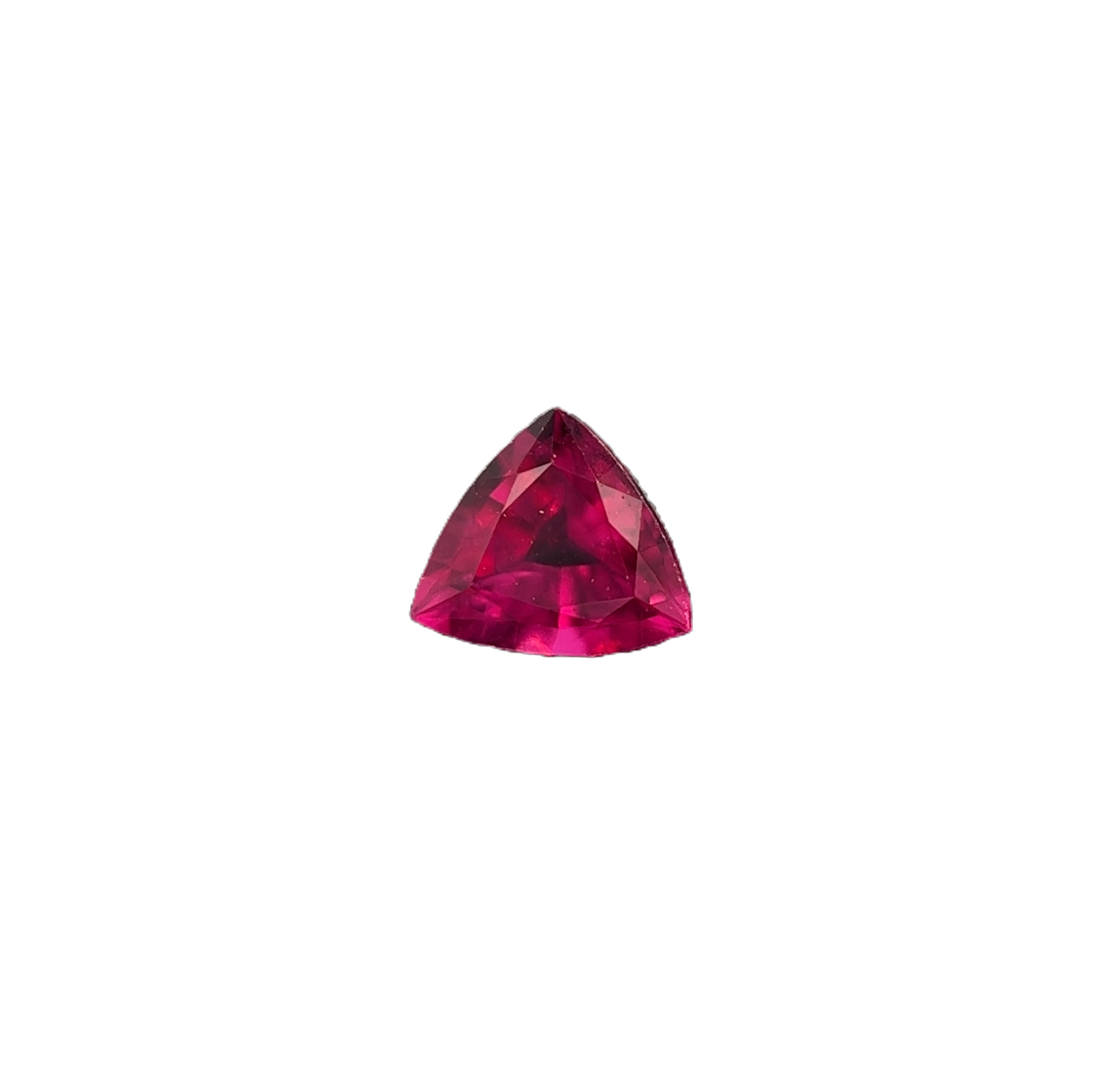 Red Beryl 0.15 cts. 4.0 x 3.5mm, trillion