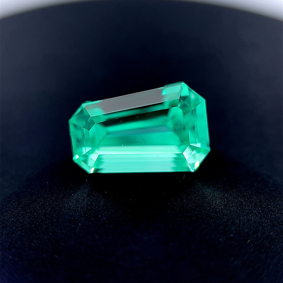 Thumbnail: Emerald 1.53 cts. 8.5 x 5.6mm, No Oil, fancy
