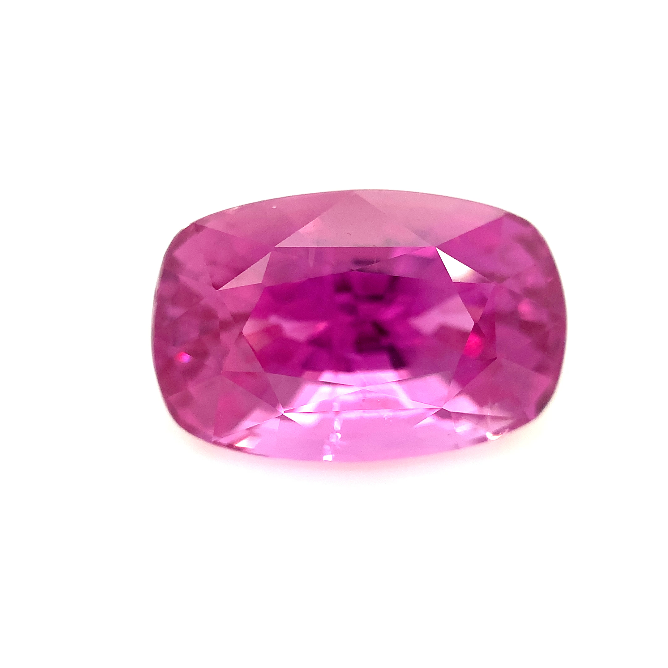 Pink Sapphire 4.85 cts. 11.3 x 7.4mm