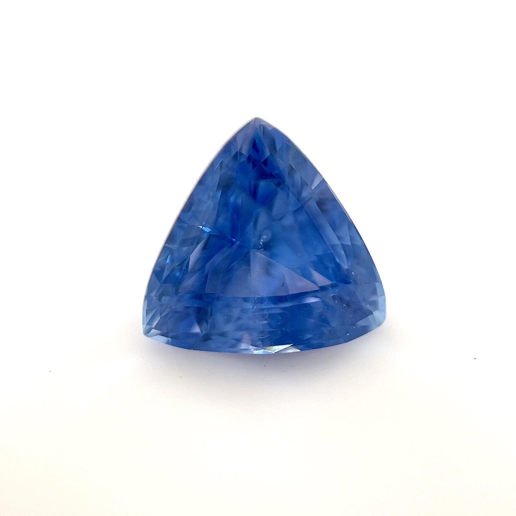 Blue Sapphire 2.60 cts. 8.4 x 8.3 mm, trillion